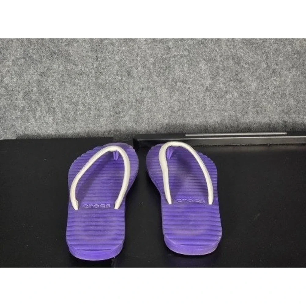 Crocs Purple‎ White Flip Flops Womens Sz 10 Comfort Casual Beach Thong Sandals